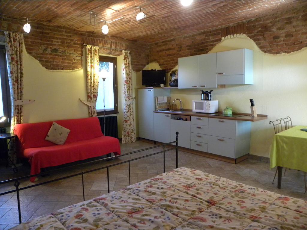 Suno Agriturismo Fano'S Farm الغرفة الصورة