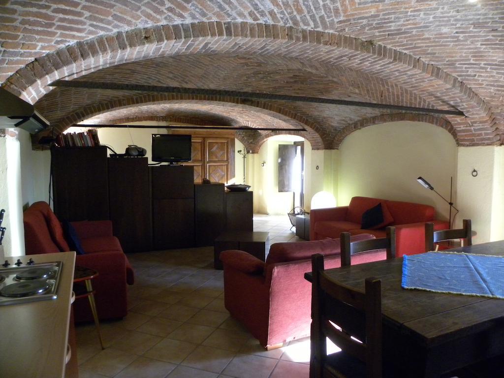 Suno Agriturismo Fano'S Farm الغرفة الصورة