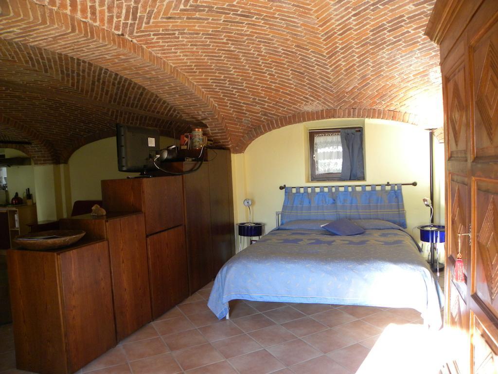 Suno Agriturismo Fano'S Farm الغرفة الصورة