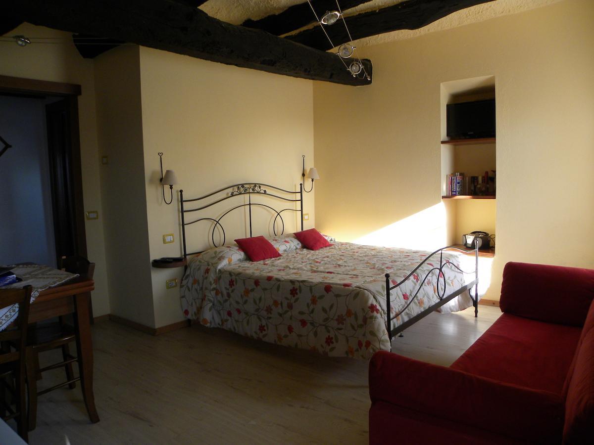 Suno Agriturismo Fano'S Farm الغرفة الصورة